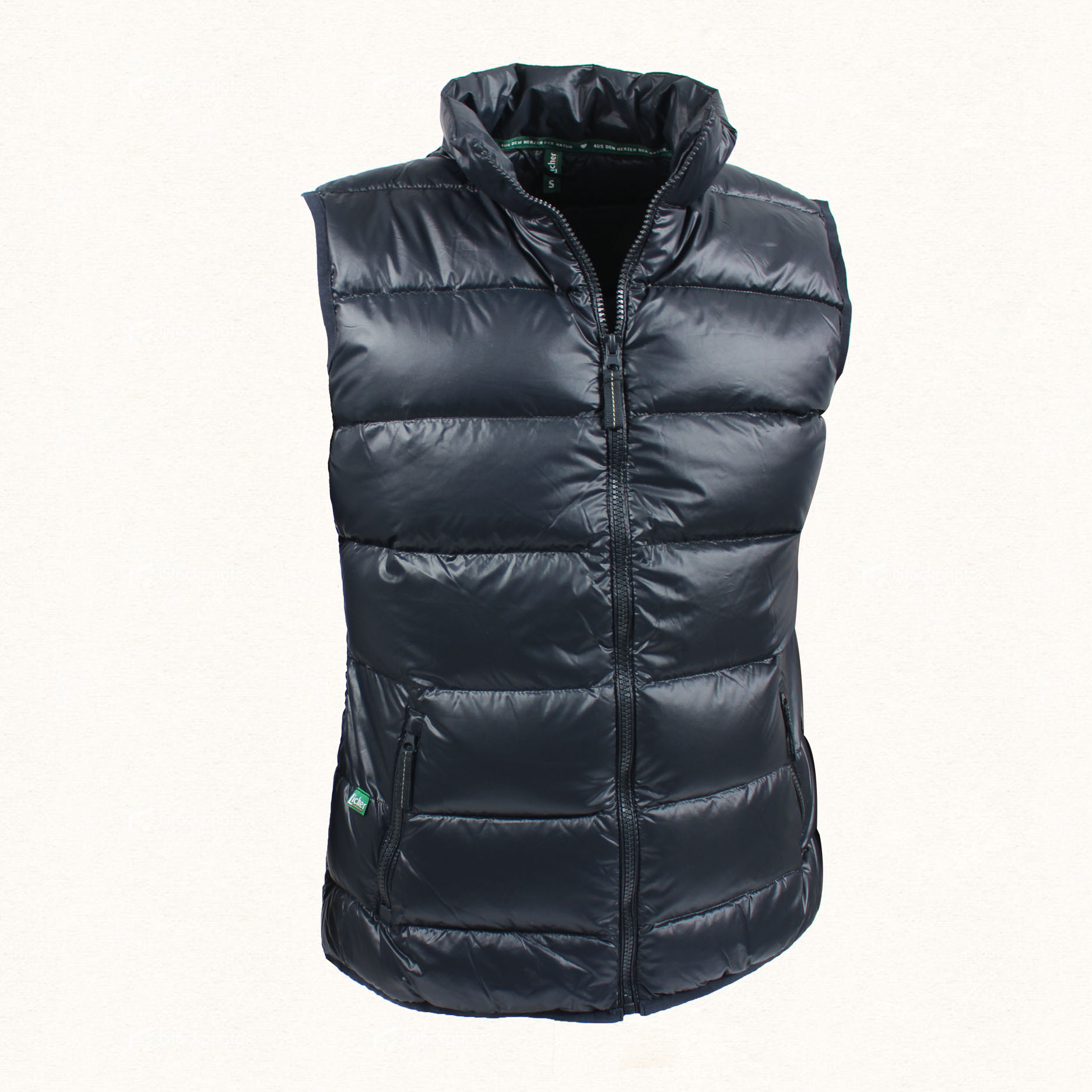 bekleidung-weste-light-vest-daune